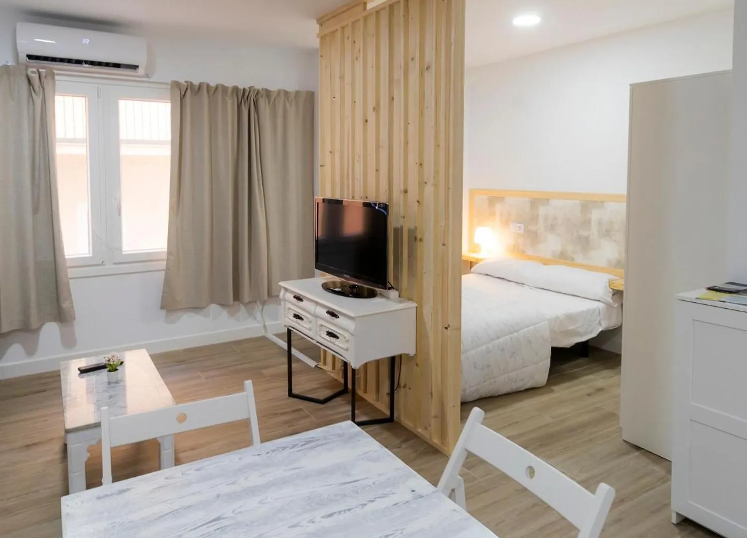 Simplyhosted Loft Del Mar Apartment Cadiz 0*,  Spain