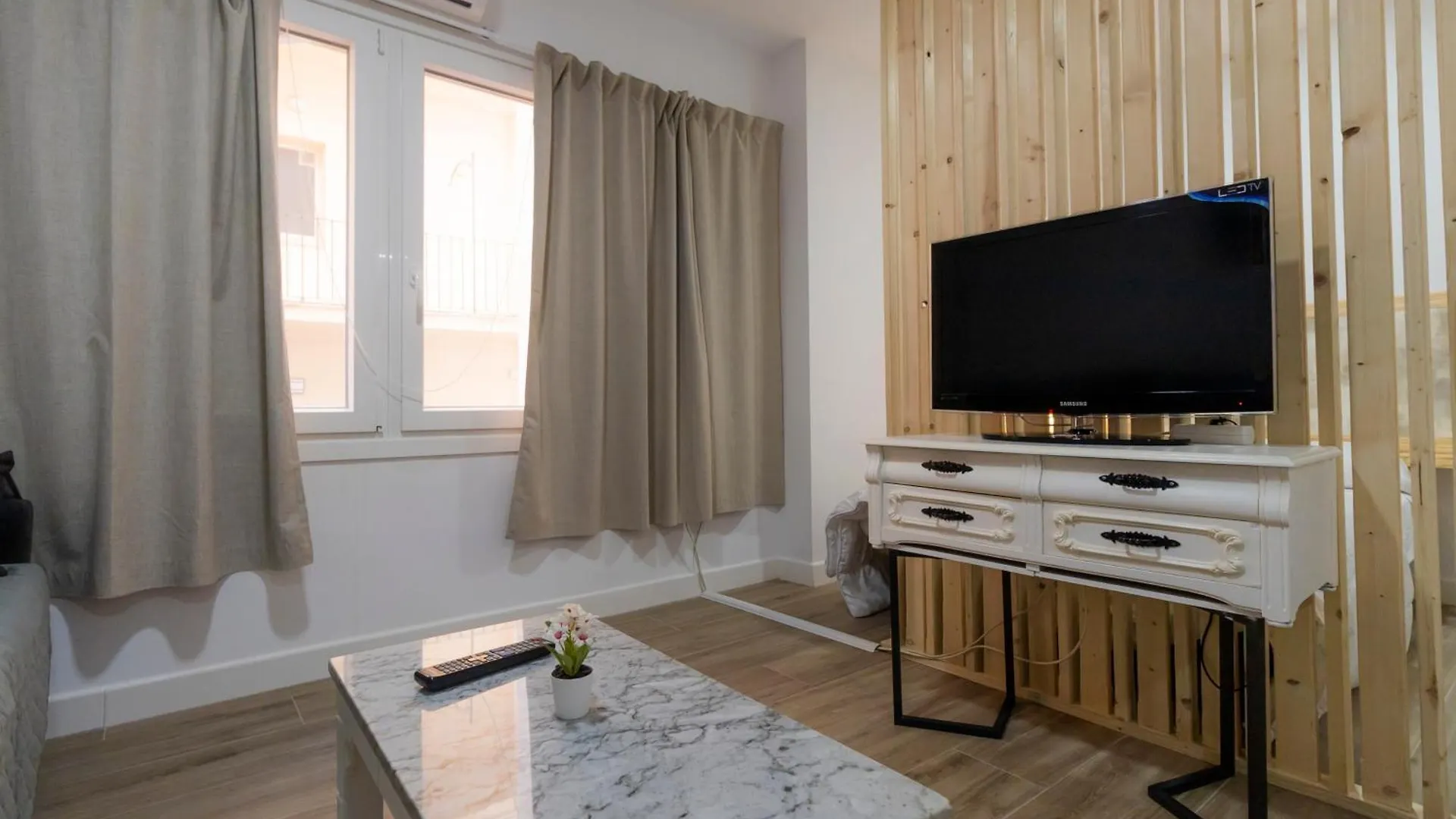 Simplyhosted Loft Del Mar Lejlighed Cádiz 0*,  Spanien